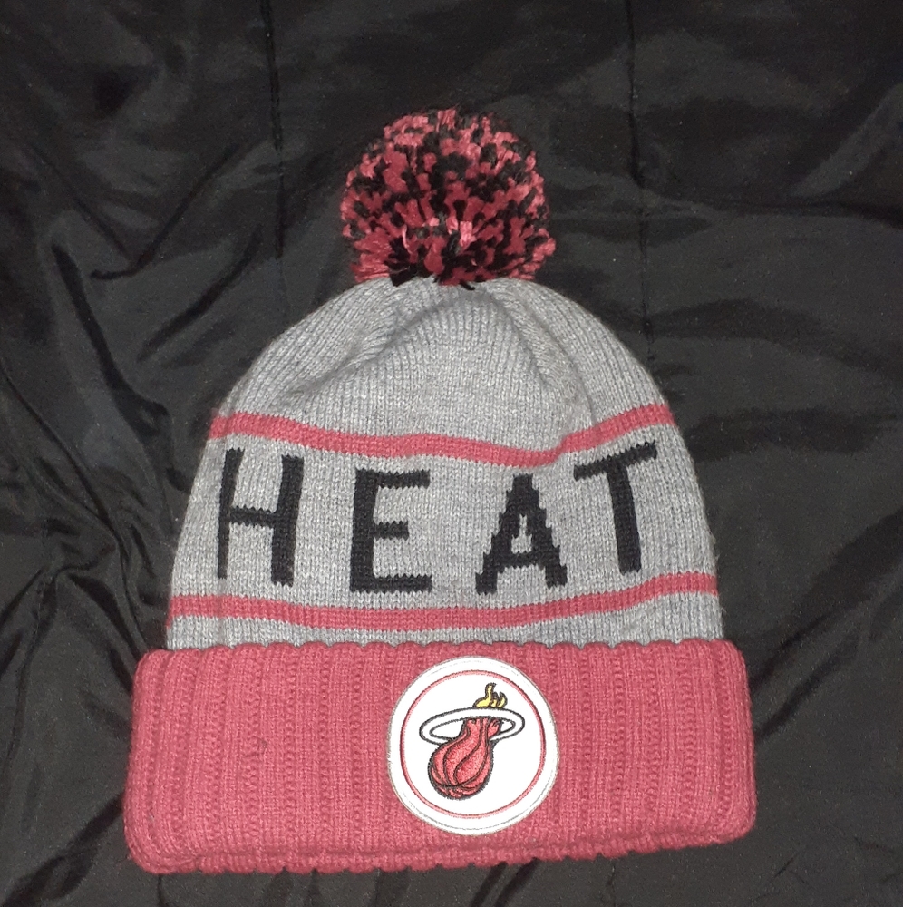 Mitchell & Ness Beanie